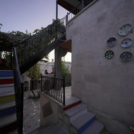 Otel Art Stone 2*